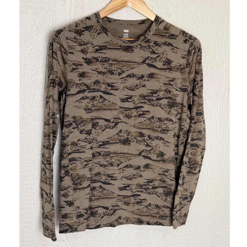 REI Co-op Mens Medium Merino Wool Base Layer Long Sleeve Mountain Print Brown